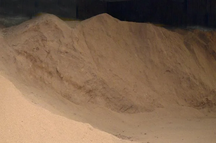 Aserrín de árbol de Goma