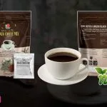 Ootea Lingzhi mezcla de café negro paquete de ambas caras con una taza de café