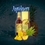 BOTELLA de Cordypine 700 ml con una piña al costado