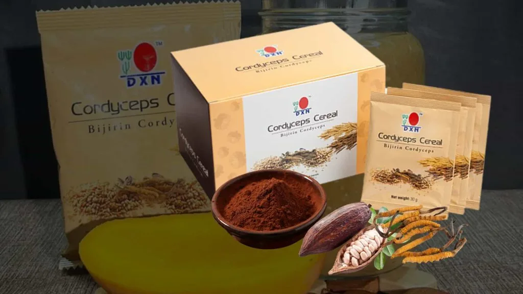 El CORDYCEPS CEREAL de DXN en la caja cacao polvo el hongo oruga