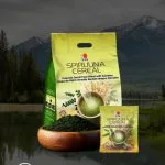 Spirulina Cereal en presentación de 30 sobres, sobres pequeños de Spirulina.