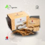 Cordyceps Cereal representada en una caja y por sobres con cacao y el hongo oruga Cordyceps.