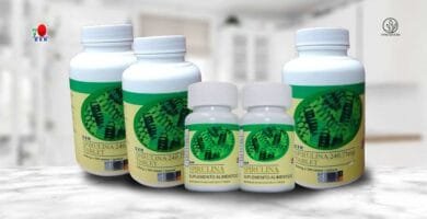 Tabletas de Spirulina DXN en presentación de 500 y 120 tabletas.