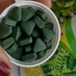 ¿Cuántas tabletas de espirulina necesitas al día para ver resultados?